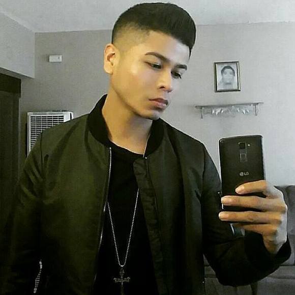 Meet your Posher, Arturo - Picture 1 of 1